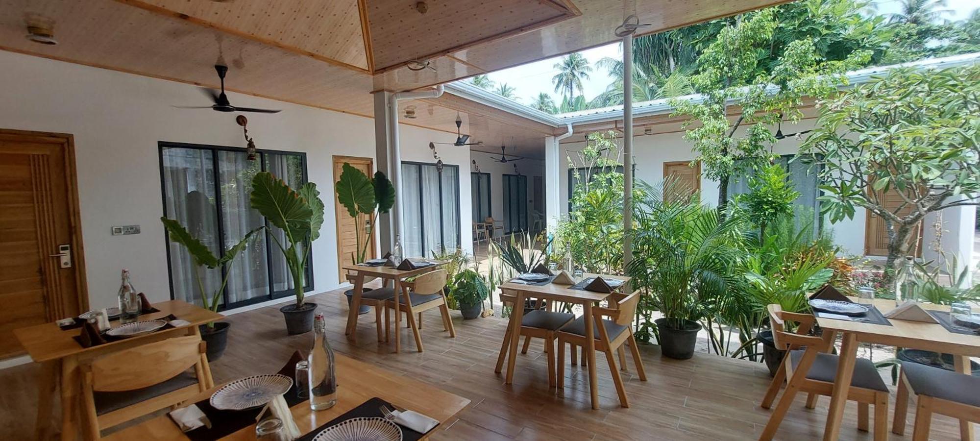 Infinity Beach Dhigurah Dhigurah  Esterno foto